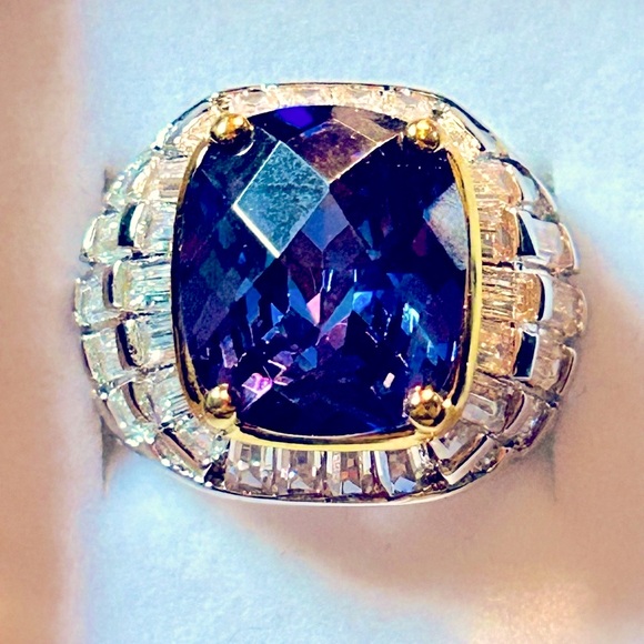 💜Baguette Crystals w/ Brilliant Purple Crystal - Stunning Sz. 6 - Brilliant - Picture 3 of 5